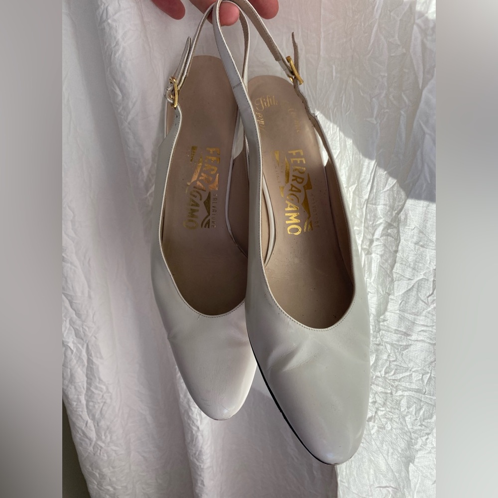 Salvatore Ferragamo Vintage White Slingbacks Size 8